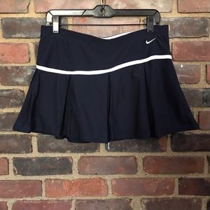 NIKE Dri Fit Pleated Skort -navy white streak (34 X 13.5)